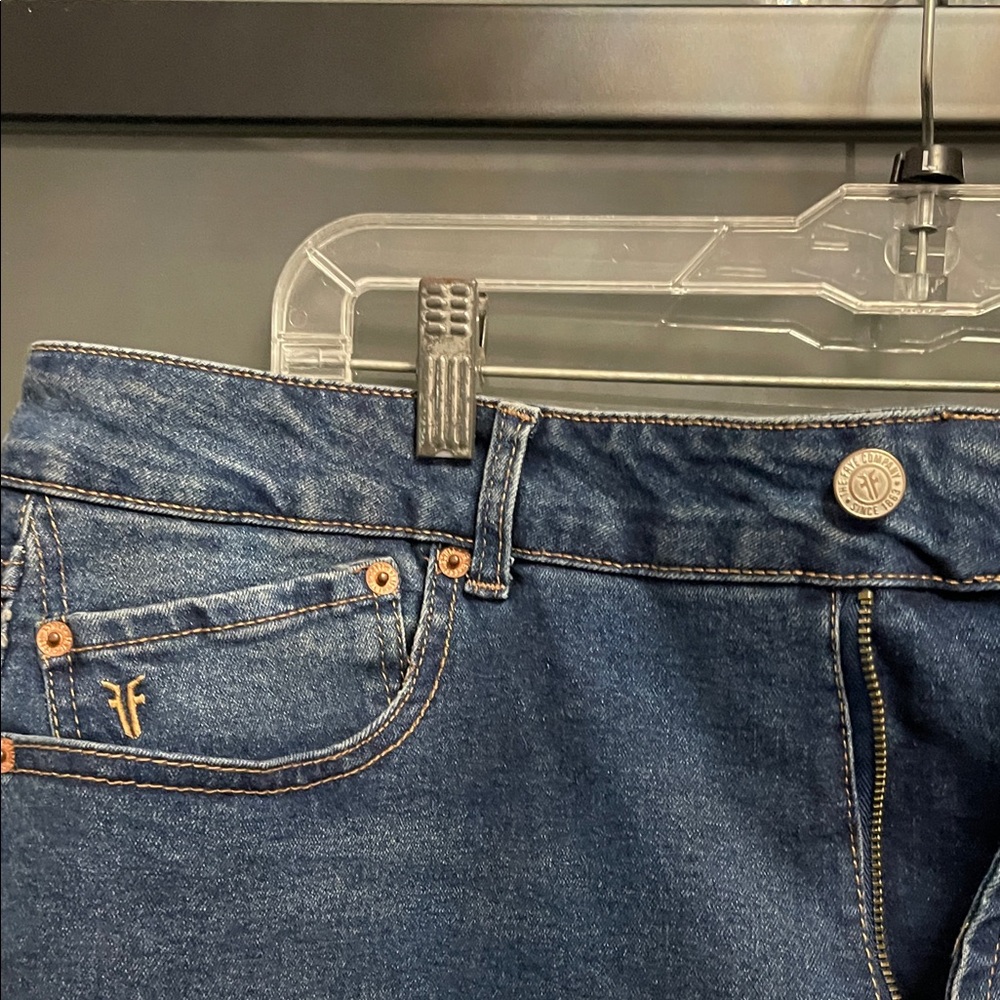 Frye High Rise Dark Blue Jeans NWT - Picture 4 of 10